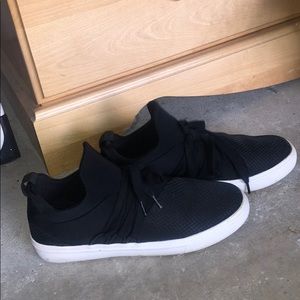 Steve Madden Black Shoes